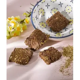 OKAPI Junior Mineral Kekse- FÜR ALLE JUNGPFERDE, DIE NOCH WACHSEN WOLLEN