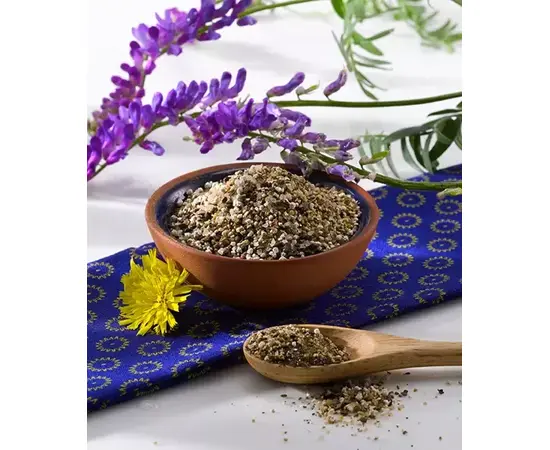 OKAPI Weidemineral Balance: reines Mineralfutter ohne synthetische Vitamine für erwachsene Pferde. Ab Lager Schweiz, jetzt bei imFUTTERSACK bestellen.